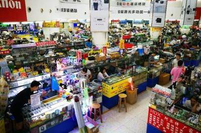 華強(qiáng)北的沉浮 電子帝國(guó)的昔日榮光與時(shí)代變遷